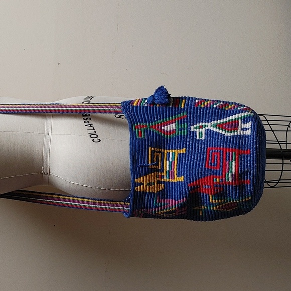 Colorful Crocheted Bucket Bag from Central or South America in Blue - Picture 4 of 16